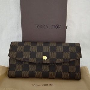 Louis Vuitton Josephine wallet
